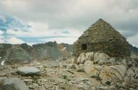 Muir hut at Muir Pass